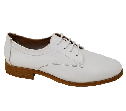 Luna Series — Slip Resistant Leather Sneaker