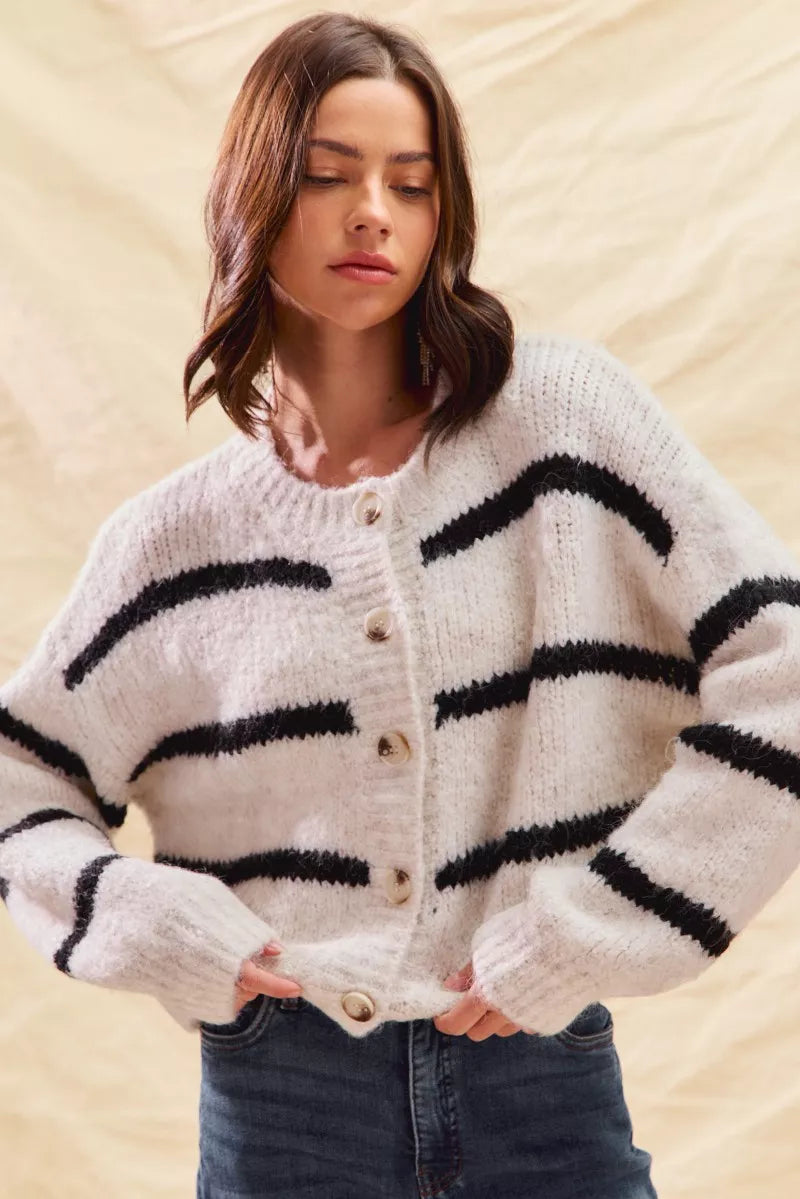 Muse Dossier — Ribbed Stripe Sweater